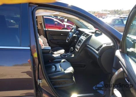 2016 GMC Acadia Slt-1 z USA, uszkodzony, nr VIN 1GKKVRKD4GJ127843